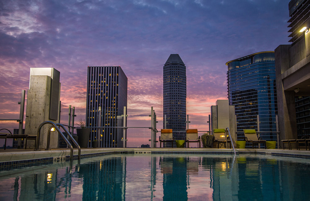 Apartments In Downtown Houston: SkyHouse Houston | Houston, TX | Home