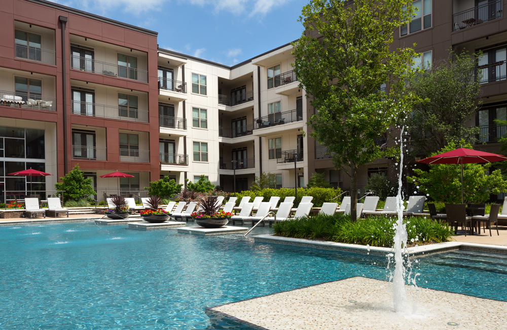 KnoxHenderson Apartments Strata Dallas, TX