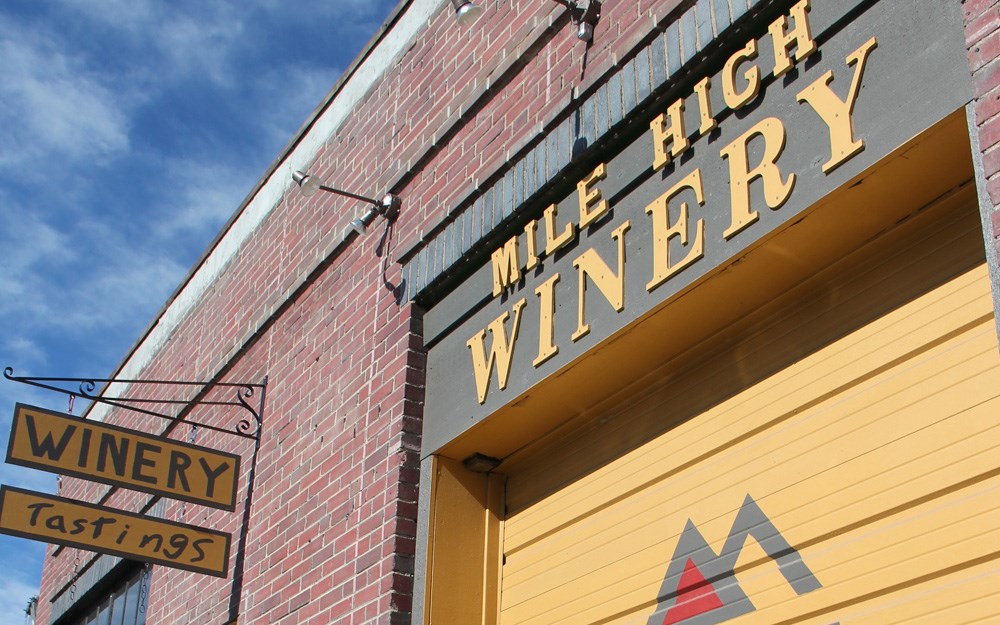 Denver Apartments For Rent Hartley Flats at Twenty Seventh Simpson