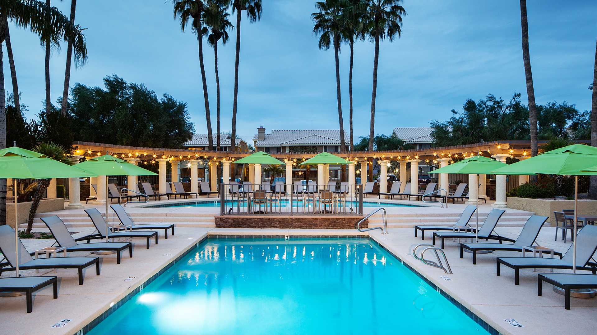 San Carlos Apartments in Old Town Scottsdale - Outdoor swimming pool