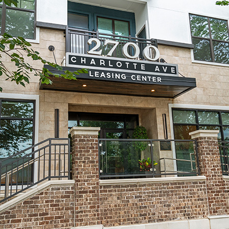 Apartments in Nashville - 2700 Charlotte Ave Apartments