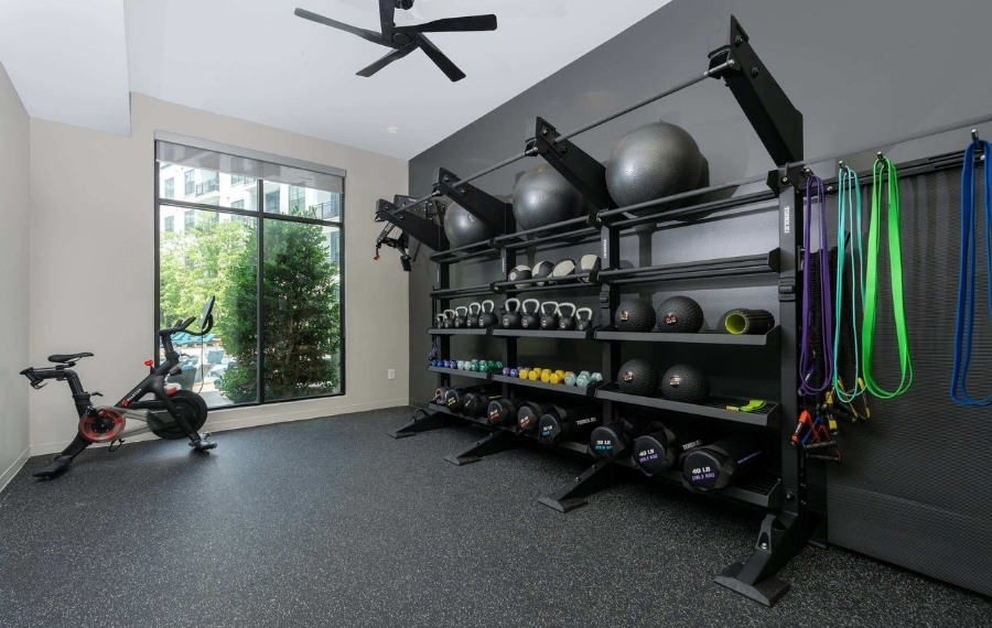 2700 Charlotte - Nashville, TN - Fitness Studio - apts in nashville tn