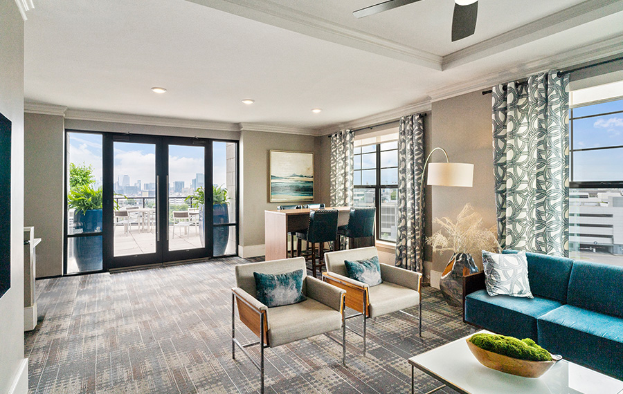 2700 Charlotte - Nashville, TN - Wi-Fi Lounge - apartments for rent in west nashville tn
