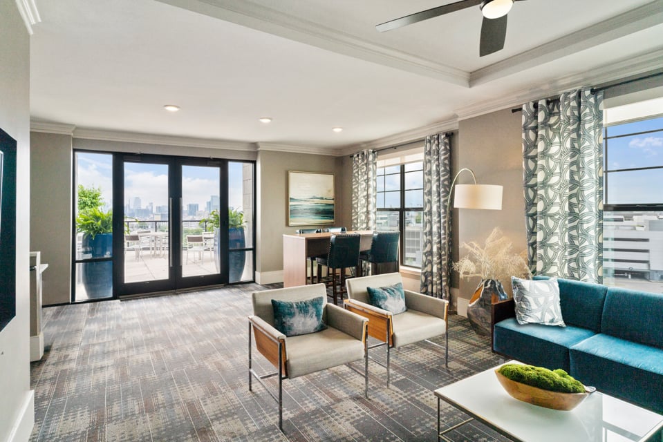2700 Charlotte Ave Apartments - Conference Room