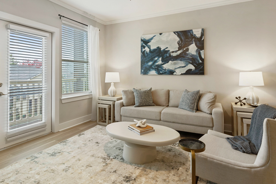 Suwanee, GA Apartments - Artisan Station - Living Room