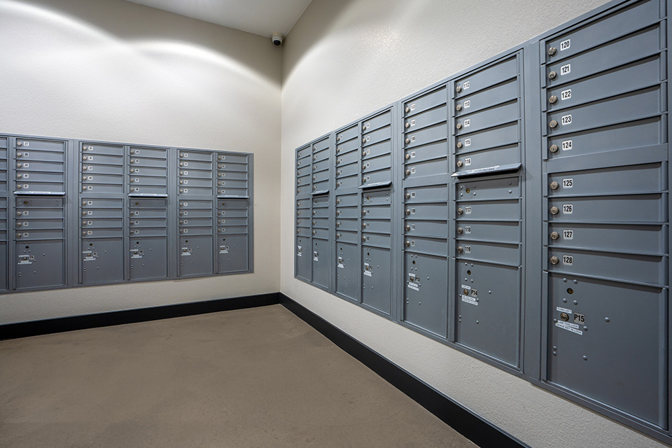 Denver, CO apartments with package lockers - The Battery on Blake Street