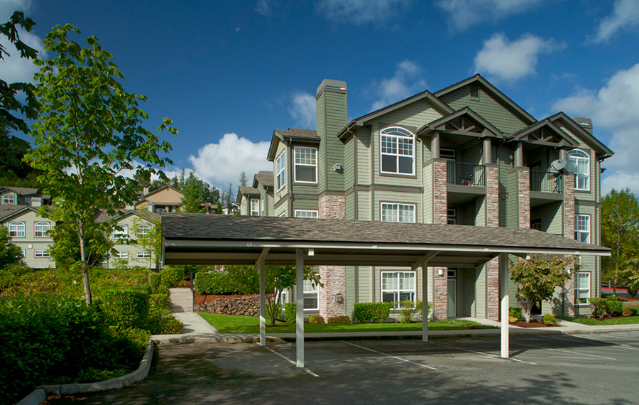 Boulder Creek Apartments - Sammamish, WA - carport