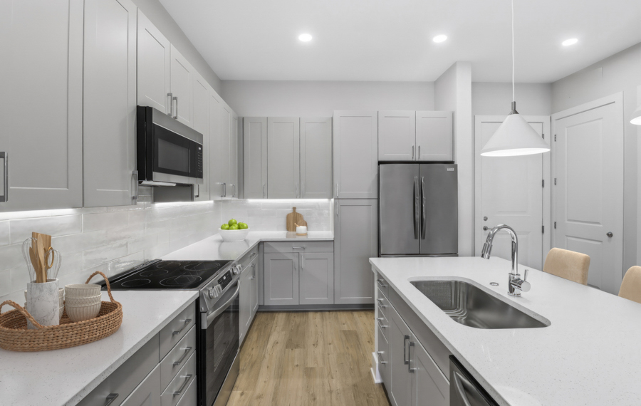 Gourmet Kitchen with Quartz Countertops | Brooking Square Rentals near Mount Pleasant, SC