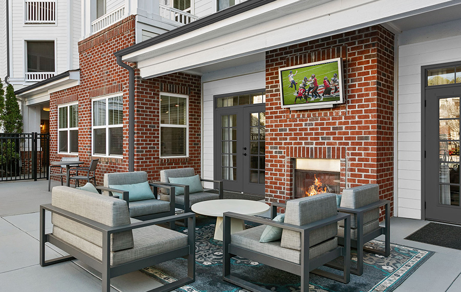 Research Triangle Park Apartments - Chancery Village - Outdoor Lounge