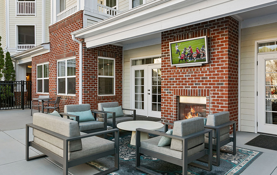 Research Triangle Park Apartments - Chancery Village - Outdoor Lounge