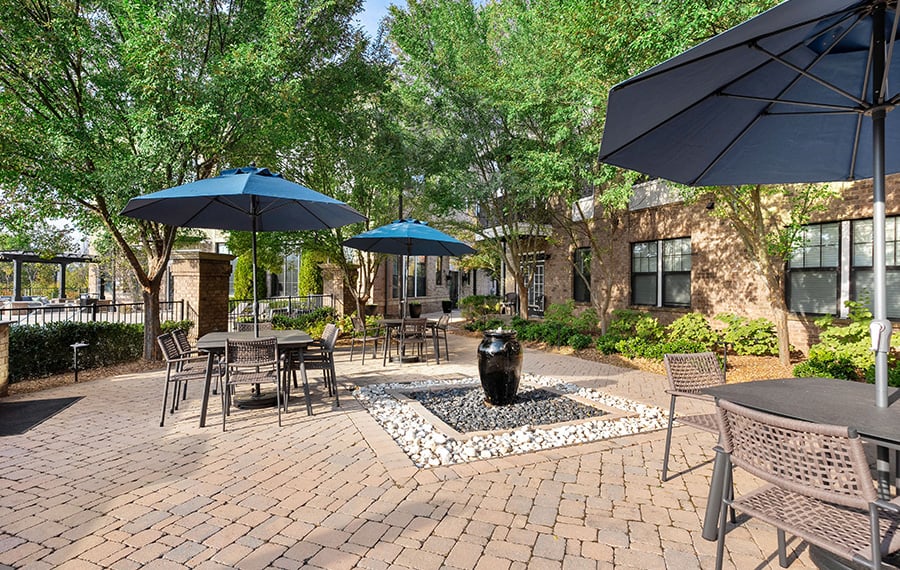 apartments near franklin tn - Cadence Cool Springs Apartments - Franklin, TN - Outdoor Kitchen