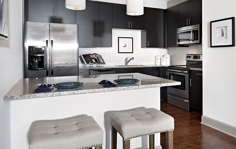 Franklin, TN Apartments - Cadence Cool Springs - Kitchen