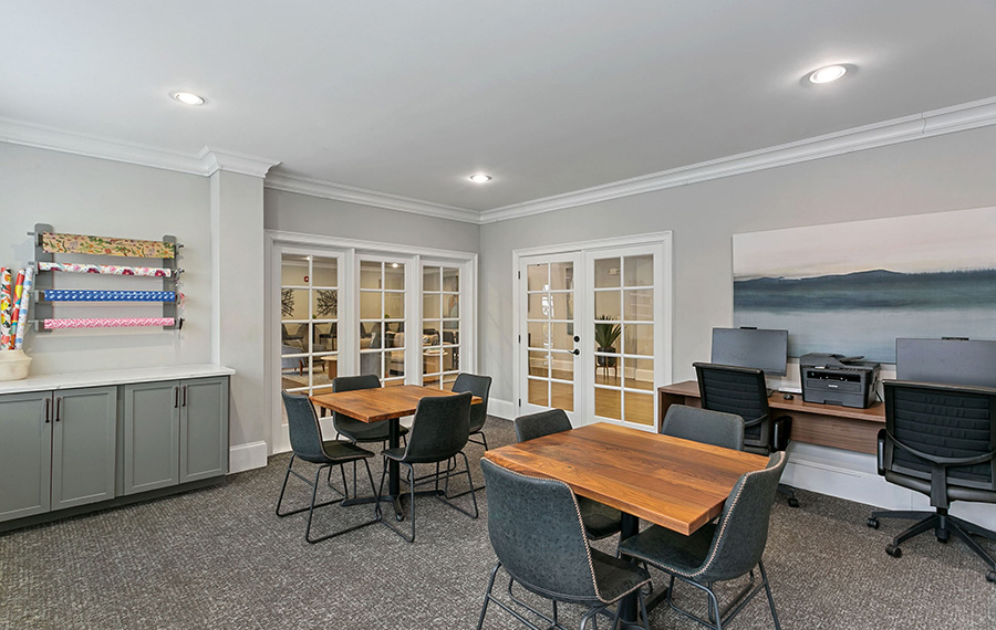 apartments near rtp - Chancery Village - business center