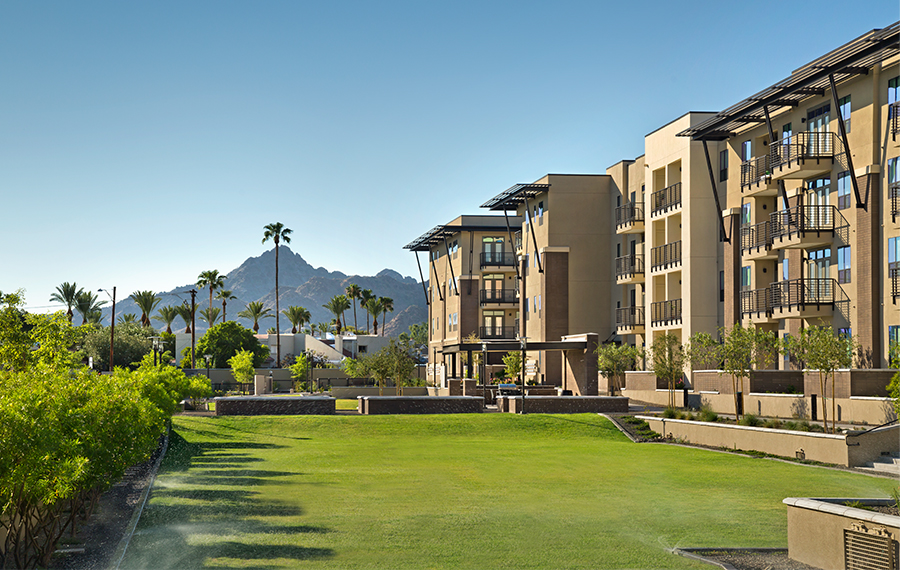 Citrine Apartments - Camelback apartments in Phoenix, AZ - park