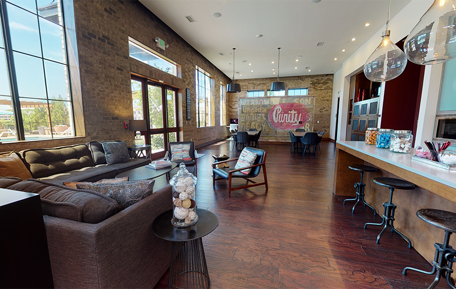 Apartments near Cool Springs Galleria - Cadence Cool Springs - Clubhouse