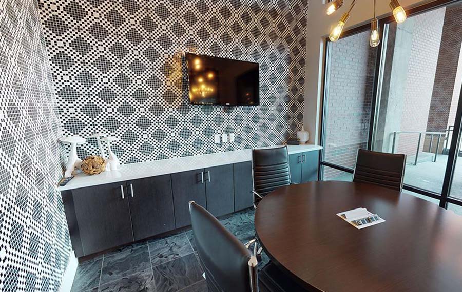 The Battery on Blake Street - Apartments in Downtown Denver - conference room