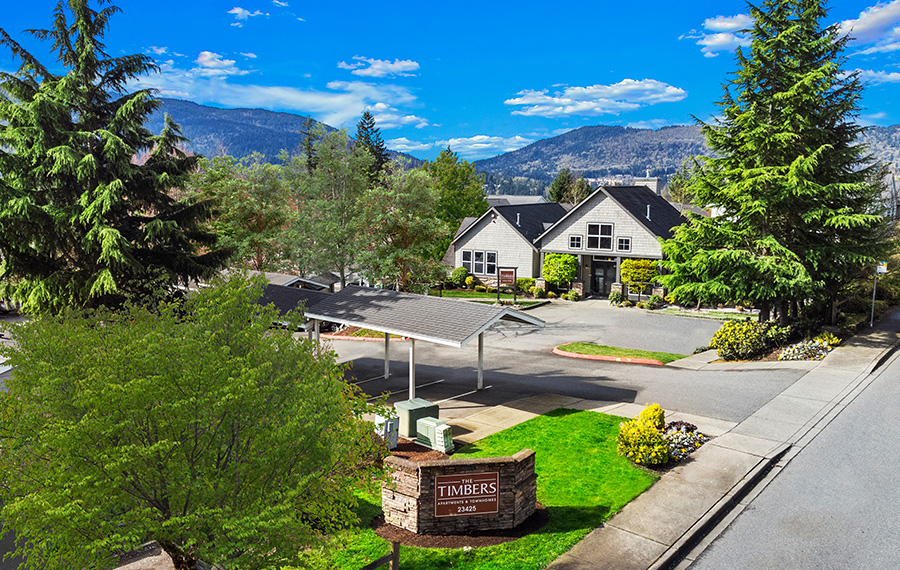 The Timbers at Issaquah Ridge apartments in Snoqualmie Falls - exterior building