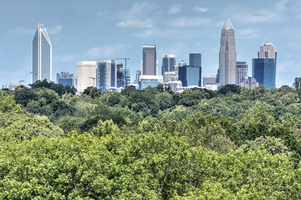 SouthPark Charlotte Apartments - The Encore SouthPark - Neighborhood