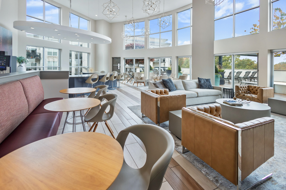 2 bedroom apartments for rent in Charlotte - The Encore SouthPark - Club room