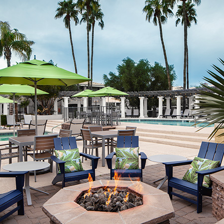San Carlos Apartments - Scottsdale, AZ - pool and firepirt