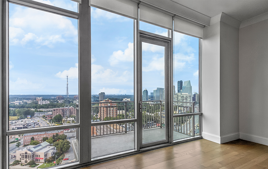 Atlanta Apartments in Buckhead - The Residence Buckhead Atlanta - Terrace