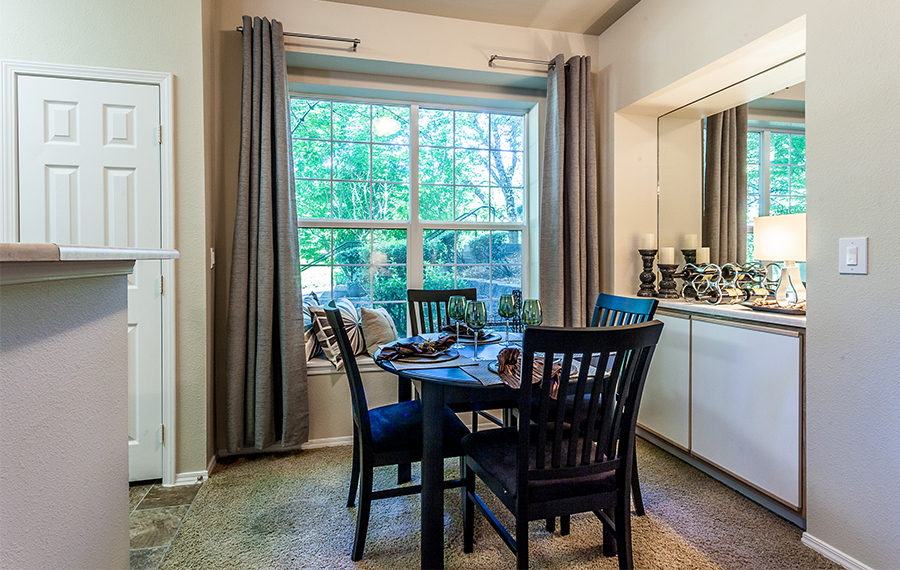 Cascade Summit - Parker Crest apartments in West Linn, OR - extra storage