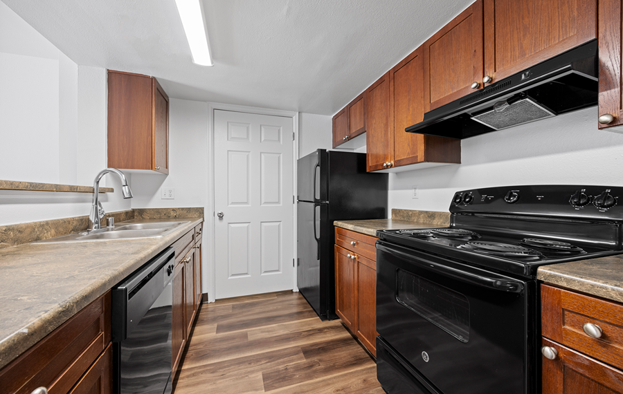 Jefferson Square Apartments in Denver - Kitchen
