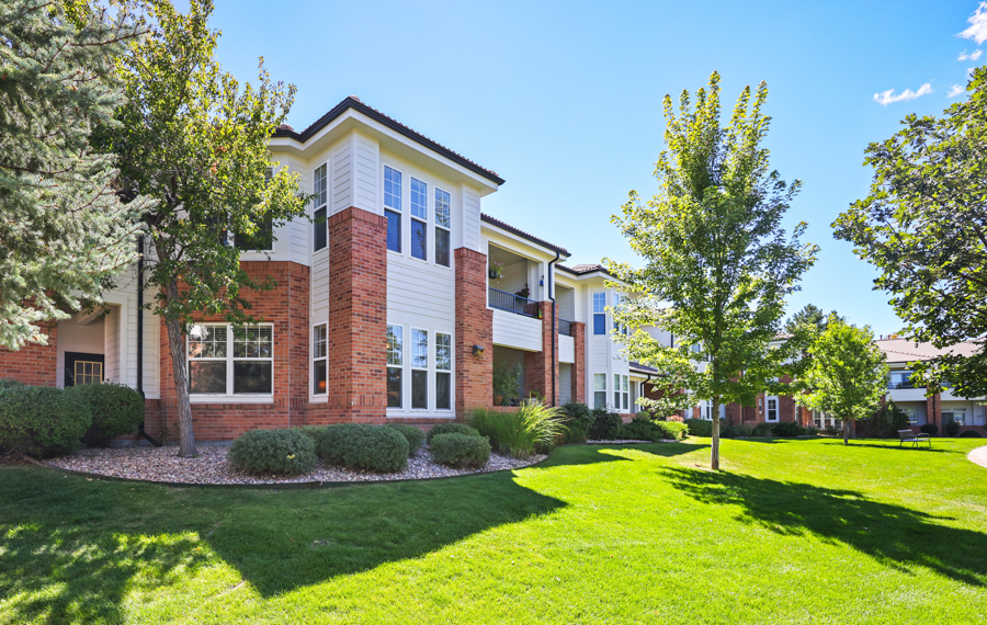 Lone Tree co Apartments - The Meadows at Meridian - Townhomes Available