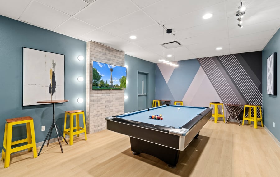 Queen Anne apartments near Fred Hutchinson - Neptune Entertainment Suite