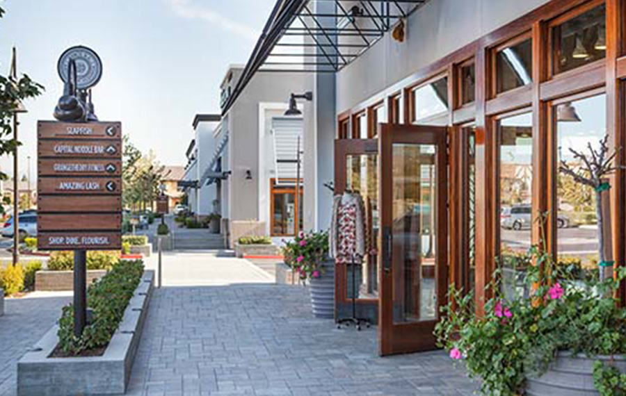 Shops nearby Joule La Floresta Apartments in Brea, CA