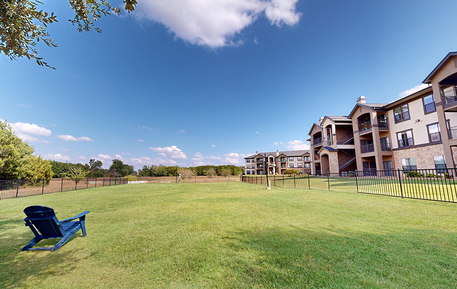 South Austin Apartments for Rent - Ridgeview Apartments - Dog Park