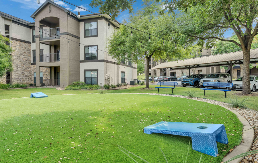 South Austin Apartments for Rent - Ridgeview Apartments - Dog Park