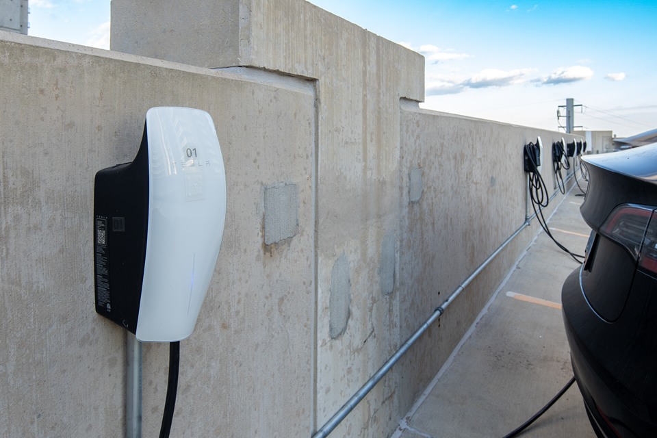 SkyHouse Austin Apartments - Texas - EV Charger