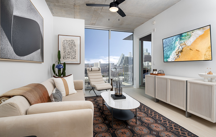 SkyHouse Austin - Austin, TX - living room
