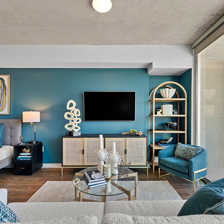 SkyHouse Dallas near me Victory Park - Living Room