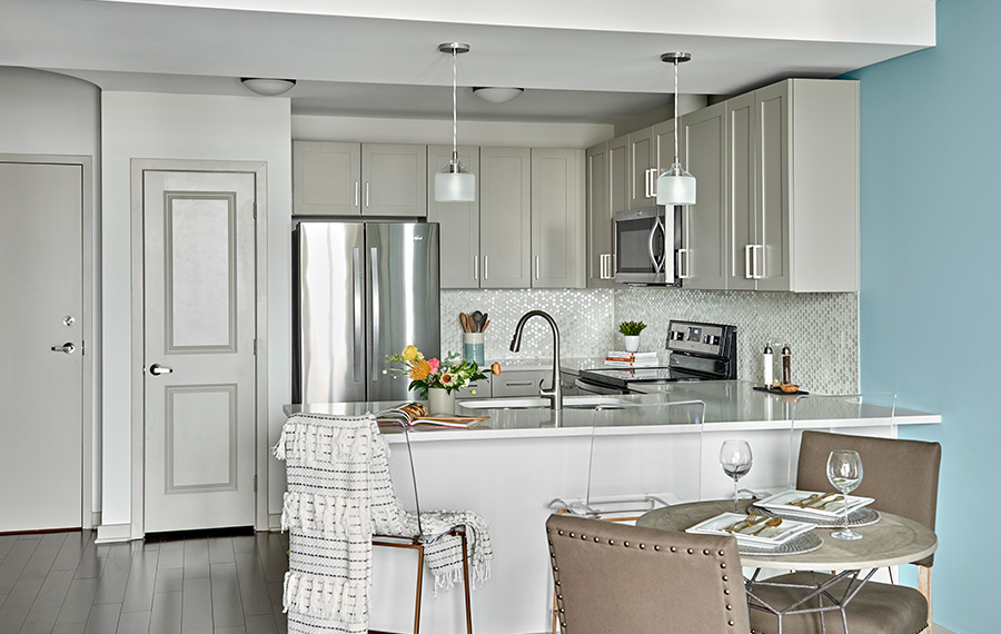 Luxury Apartments Nashville - SkyHouse Nashville - Stainless Steel Appliances
