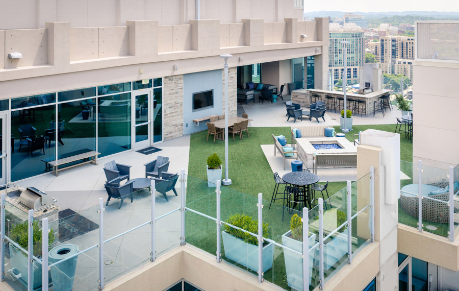 Nashville Luxury Apartments - SkyHouse Nashville - WiFi Lounge