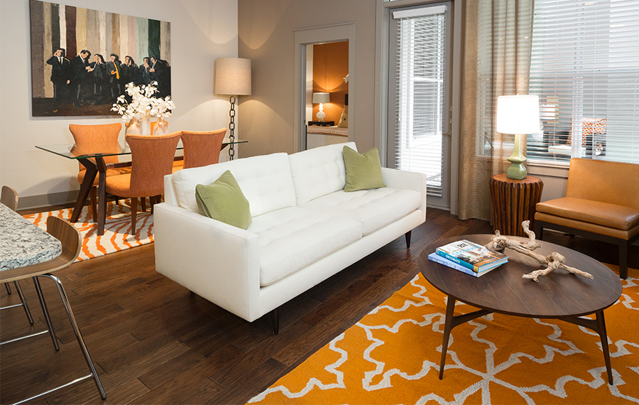 Icon at Ross Apartments - Uptown Dallas - Living Room