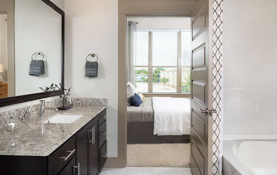 Strata Apartments near me knox-henderson Texas - upscale baths