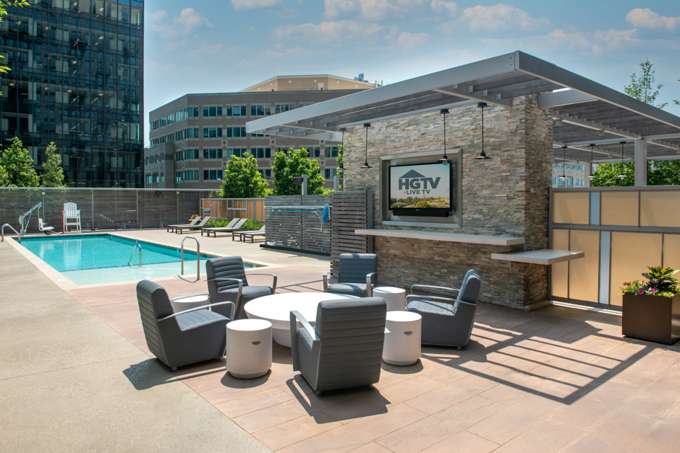 2 Bedroom Apartments in Reston, VA - Signature Apartments at Reston Town Center - Pool