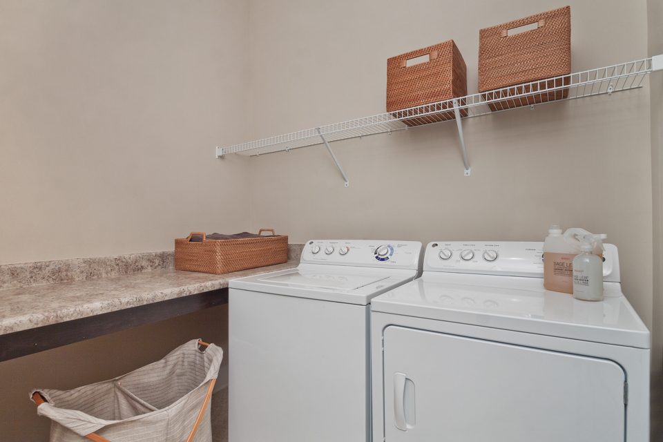Apartment Rentals in South End Charlotte - Silos South End Apartments - Washer and Dryer