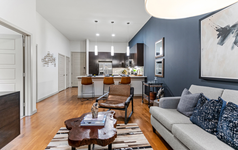 Stella Apartments Uptown Dallas near me living room