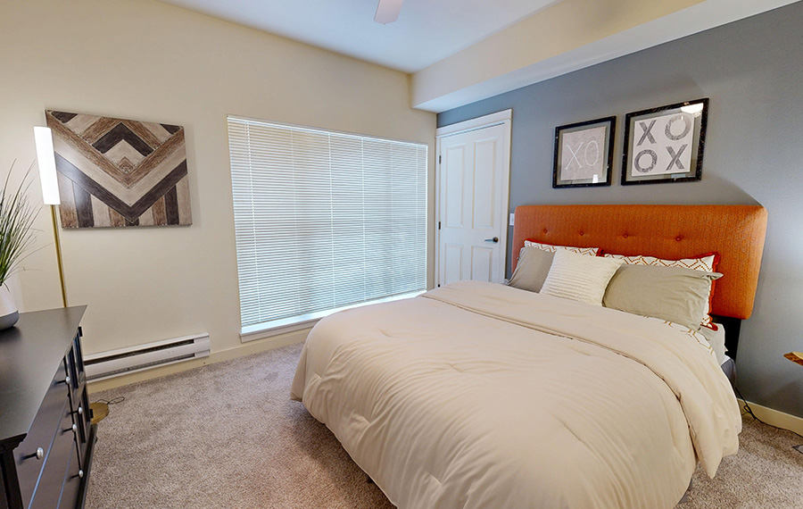 Townhomes in Redmond, WA - The Lodge at Redmond Ridge - Bedroom