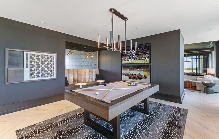 Studio Apartments in Bethesda, MD - The Camille Apartments Bethesda - Co-working Lounge