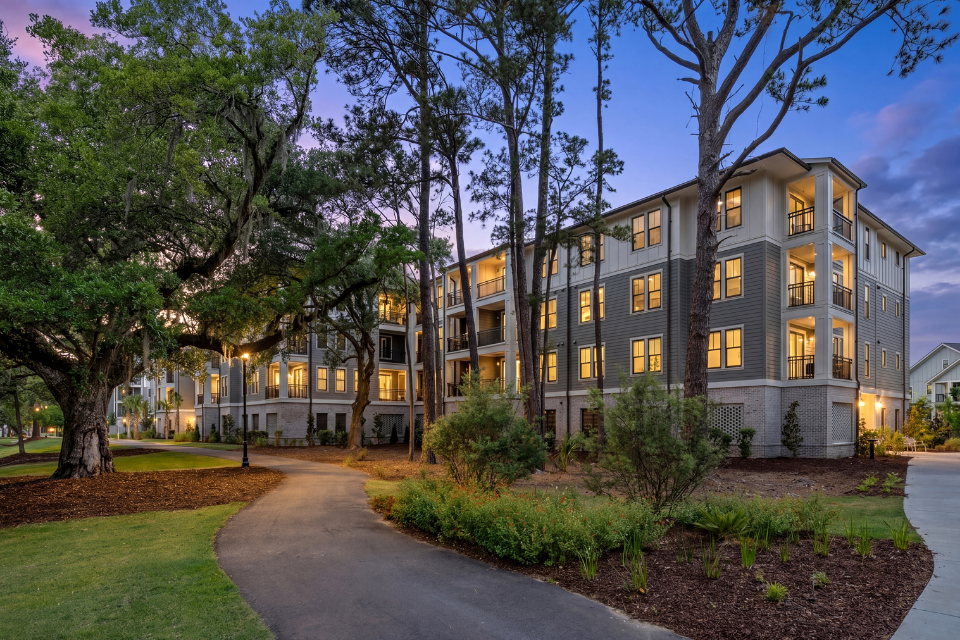 The Henslow Daniel Island Apartments - exterior building - Mount Pleasant apartments
