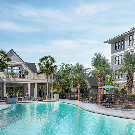The Henslow Daniel Island Apartments - Charleston, SC - pool