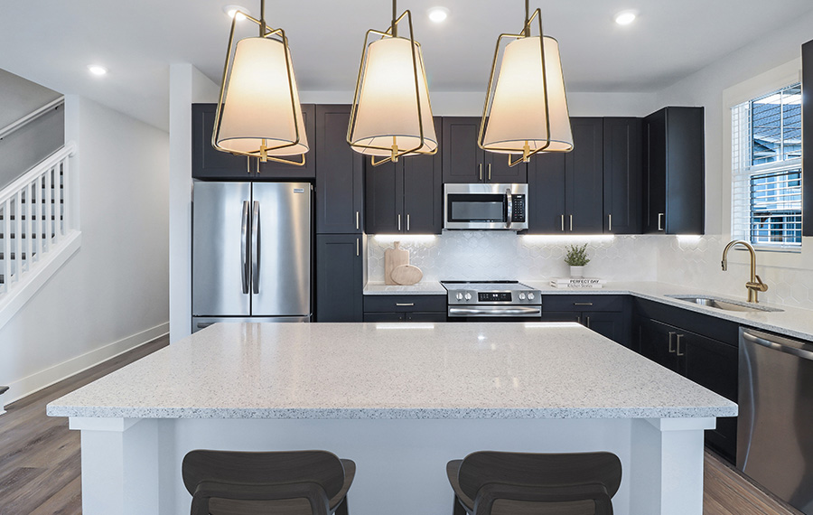 Apartments in Charleston, SC - The Henslow Daniel Island Apartments - spacious closets