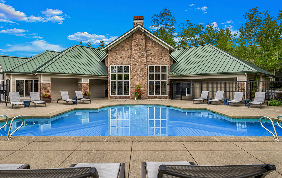 Apartments for rent in Downtown Redmond - The Lodge At Redmond Ridge Swimming Pool