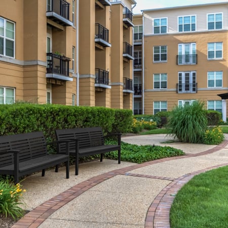 Pet friendly apartments near me - The Reserve at Tysons Corner - Courtyard