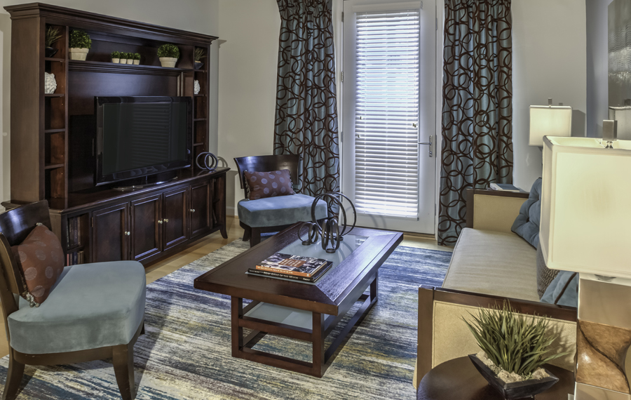 2 bedroom apartments in Tysons Corner - The Reserve at Tysons Corner - Living Room